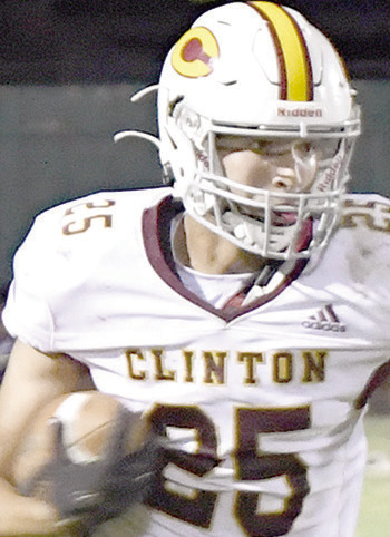 Reds defeat Fighting Chicks | Clinton Daily News