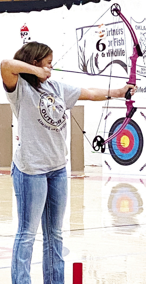 CMS takes part in archery tournament Clinton Daily News