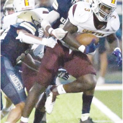 No. 3 Zaedon Collins rumbles upfield during the season opener at Kingfisher. CDN | John Kinsey Clinton stings Kingfisher