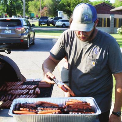 Church holds community event