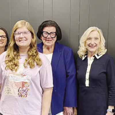 Burns Flat-Dill City recipient of the DAR Good Citizen Award is Kathryn Sirmon. From left are Principal Desarae Simons, Counselor Amy Beaty Lee, Sirmon, DAR member Robetha Fariss, OSDAR Regent Nancy Lisle, and Supt. Jamie Matuszewski. CDN | Courtesy photo