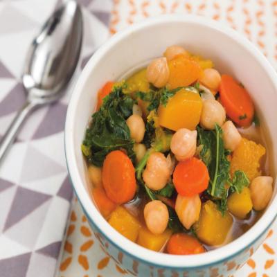 Hearty Chickpea Vegetable Soup