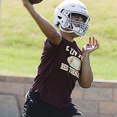 Red Tornadoes begin fall football practice