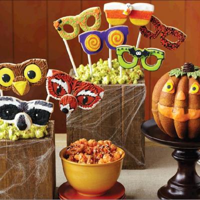 BREW UP A FRIGHTFULLY FUN HALLOWEEN PARTY