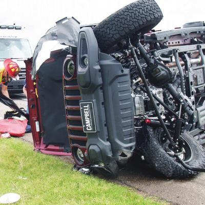 Rollover accident on I-40