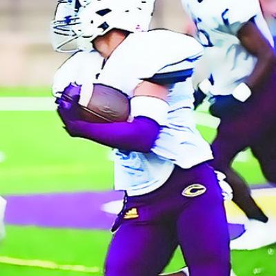 Red Tornadoes host Anadarko in scrimmage