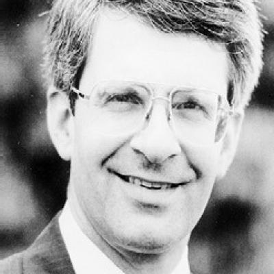 Two Nixon ‘hands’ take broader view