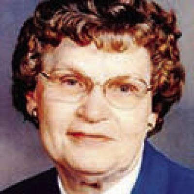 Louise (Dilocker) Bell