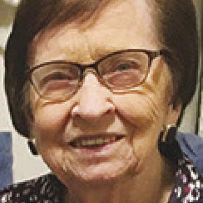 Lois Marlene Heinrichs