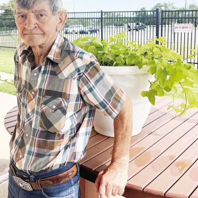 Veteran Verlin Lee not one to sit still