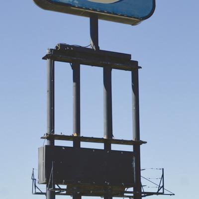Motel sign to be taken down soon
