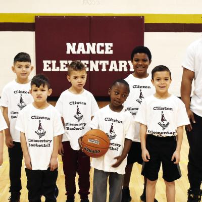 The Clinton Peewee Basketball boys’ White Team included
