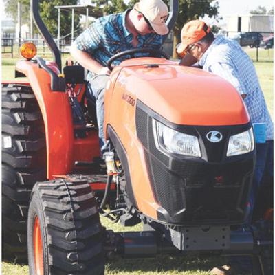 CDN | Caleb Blanchard Tractor Operating Contest
