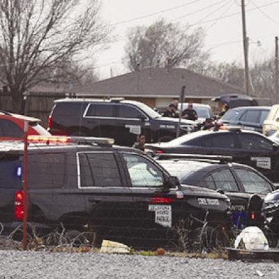 Large turnout for standoff