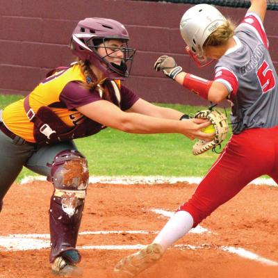 Lady Reds falter late in Cache loss
