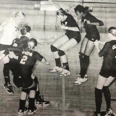 	Throwback: Lady Reds ‘Deck the Halls’ 