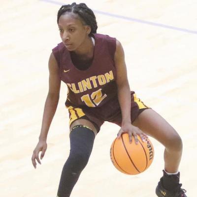 Jefferson joins 1,000-point club, Lady Reds take consolation crown