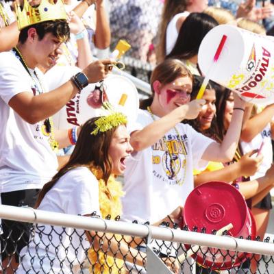 Cheering Reds on to victory