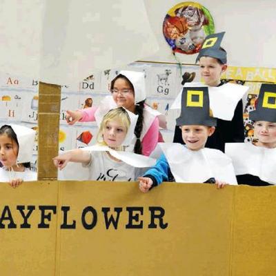 CDN | Robert S. Bryan Students celebrate Thanksgiving