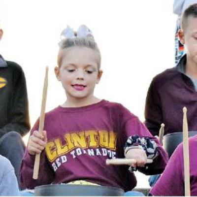 Football fans drum up school spirit