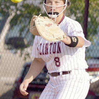 Lady Reds lose to Elkettes