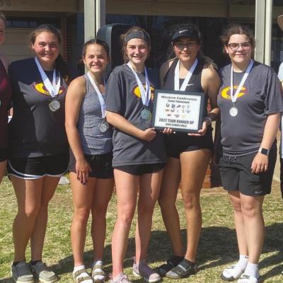 Clinton girls’ tennis placed second at the Western Conference Tournament held at Earlywine Tennis Center in Oklahoma City Monday afternoon. Pictured, from left: Kenzie Kauk, Blair Hunter, Emma Dowdell, Maddison Atchley, Rachelle Sanchez, Rebekah Campbel Lady Reds finish runner-up at Western Conference tourney