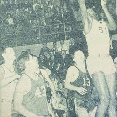 ‘Men of integrity’ to be recognized for ’64 hoops title
