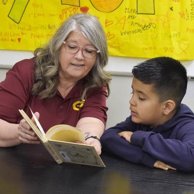 Taylor to retire as principal