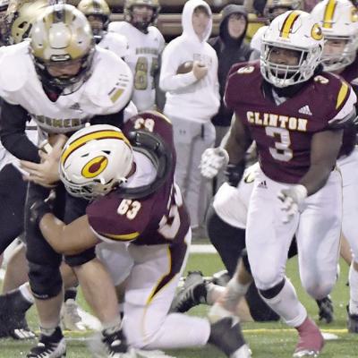 Reds win big on senior night