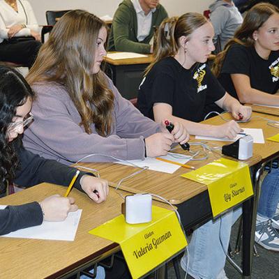 The Clinton Middle School Quiz Bowl team placed third in the OAAC Phoenix Tournament recently at Washington Elementary School. Pictured from left, are Valeria Guzman, Lily Starnes, Madison Walker, and Paisley Ruyle. CDN | Michael Maresh The Clinton Middle School Quiz Bowl team placed third in the OAAC Phoenix Tournament recently at Washington Elementary School. Pictured from left, are Valeria Guzman, Lily Starnes, Madison Walker, and Paisley Ruyle. CDN | Michael Maresh