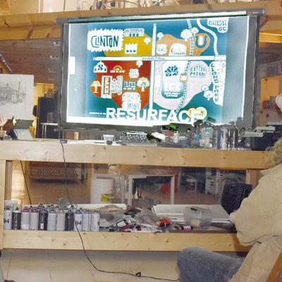 Group shares ideas for Clinton