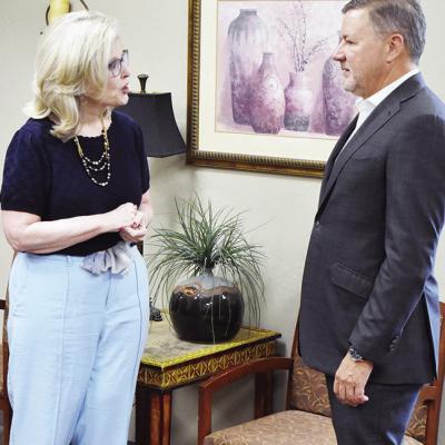 Associate District Judge Donna Dirickson, left, is visited by Oklahoma Attorney General Gentner Drummond while he visits Wednesday at the Custer County Courthouse. CDN | Caleb Blanchard Morning visit