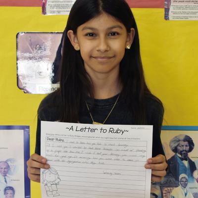 Article Image Alt Text