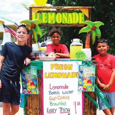 Serving the community lemonade