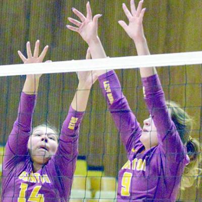 Lady Reds volleyball sweeps Altus, snaps losing streak