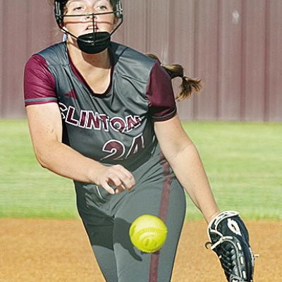 Clinton’s Brinley Taylor pitches from the circle during the Lady Reds’ final home game of the 2025 season Monday against El Reno. CDN | Sam Goodwyn Clinton’s Brinley Taylor pitches from the circle during the Lady Reds’ final home game of the 2025 season Monday against El Reno. CDN | Sam Goodwyn