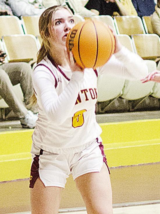 Clinton’s Laney Anderson squares to the basket as she prepares to shoot the ball during the Lady Reds’ home game against Woodward. CDN | Sam Goodwyn