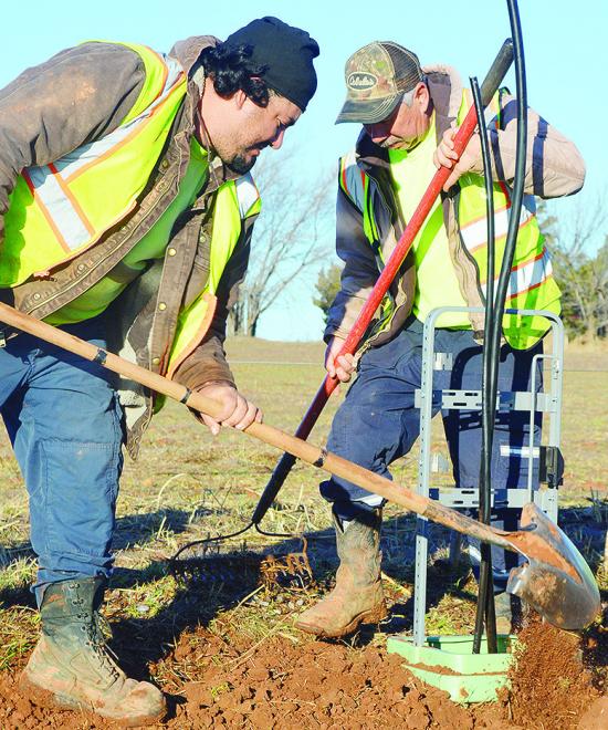 Michael Castillo, left, and Rancho Rodriguez replace and smooth out the dirt after excavating near a utility pole for maintenance Thursday morning on S. 28th Street. CDN | Micah Ashcraft Michael Castillo, left, and Rancho Rodriguez replace and smooth out the dirt after excavating near a utility pole for maintenance Thursday morning on S. 28th Street. CDN | Micah Ashcraft