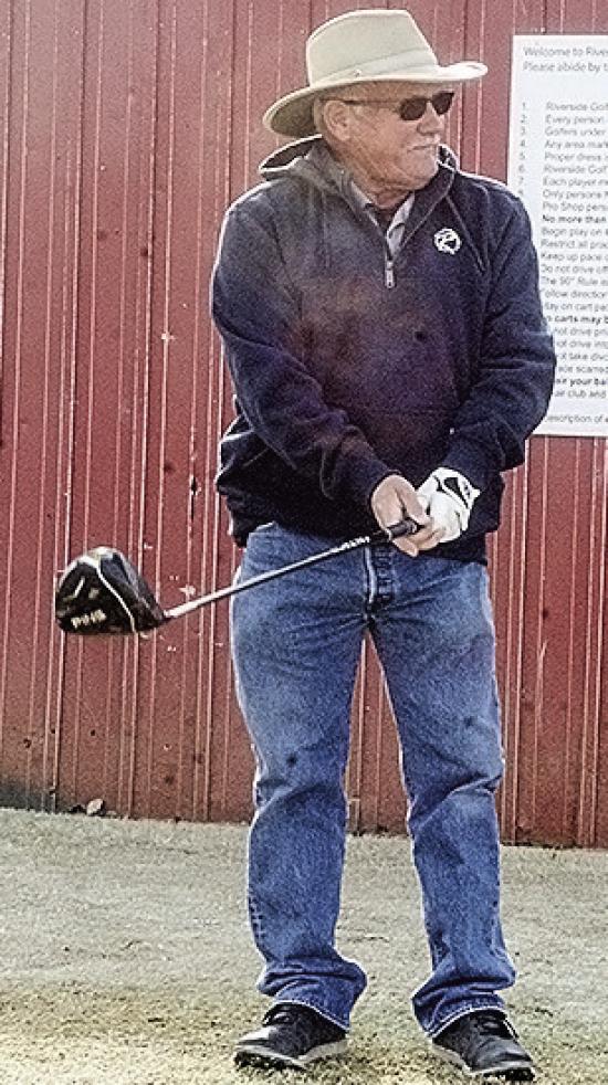 Ray Martin aims where he wants to send the ball before he tees off Thursday at Riverside Golf Course. CDN | Sam Goodwyn