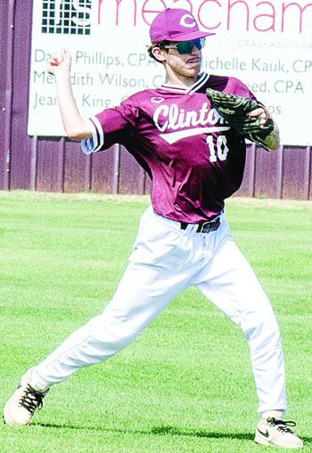No. 10 Snider Dowdell throws the ball in during Clinton’s game Wednesday against Elk City. CDN | Sam Goodwyn